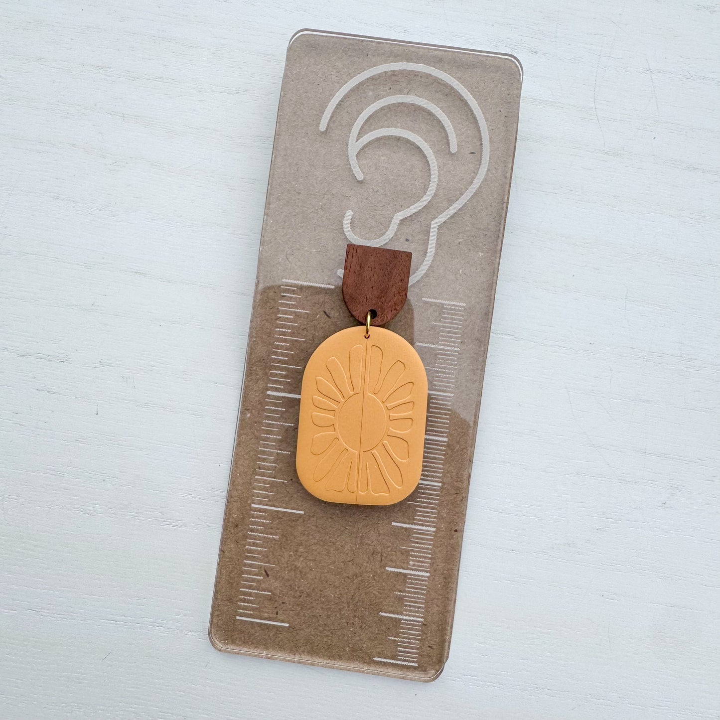 Abstract Sun Dangle